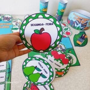 A lagartinha comilona atividades educação infantil